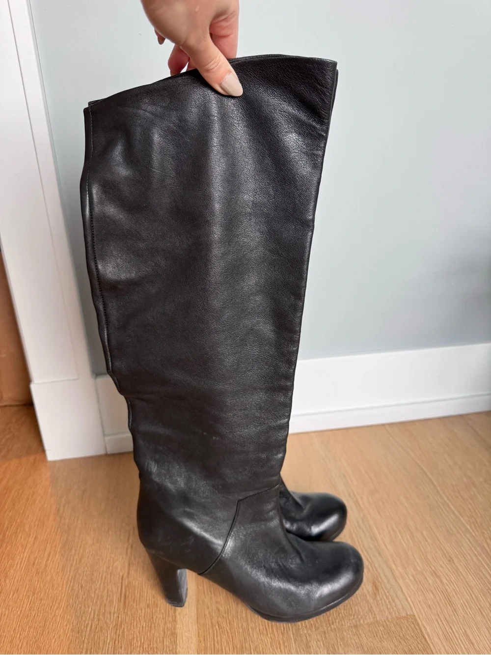 N/A classic black